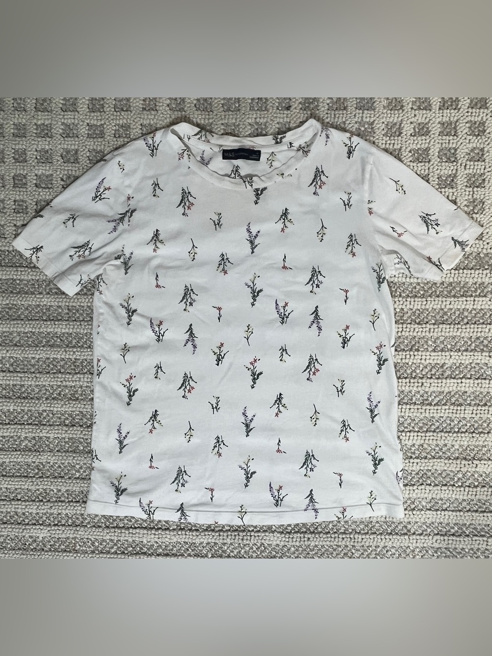 Marks & Spencer White floral crew neck  Summer T- Shirt Top size 6